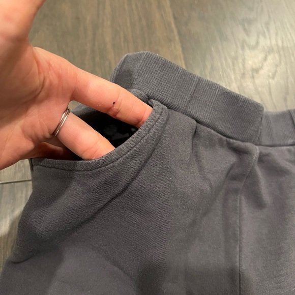 Kids pants Size 3-4 - Picture 3 of 5